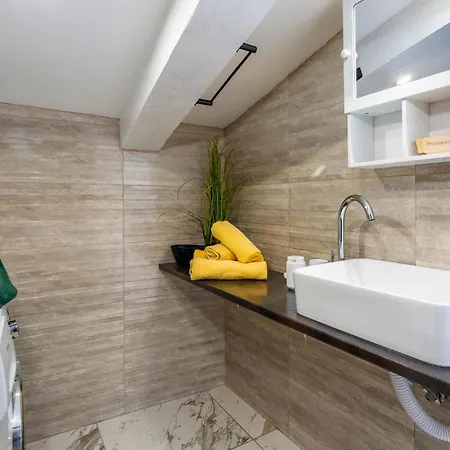 Apartman Lovely In With Wifi *
